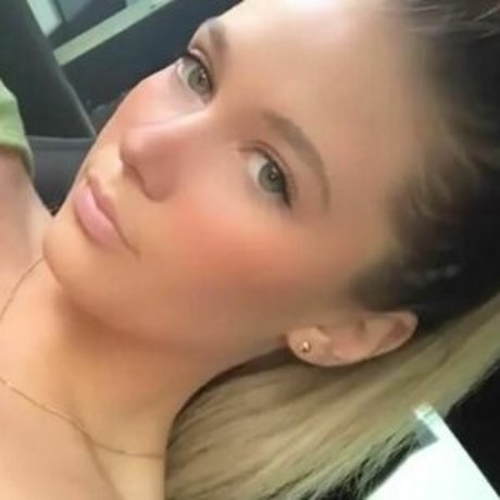 Naken läckt OnlyFans-bild av Forevercali