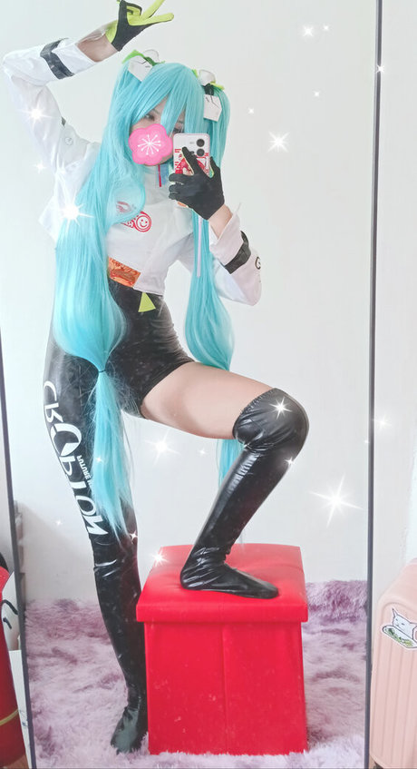 Foto di nudo di fuga di OnlyFans di Yuusachii