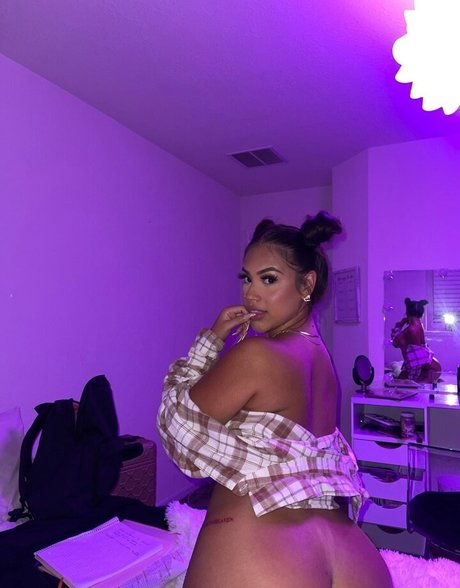 Honduranbaddie