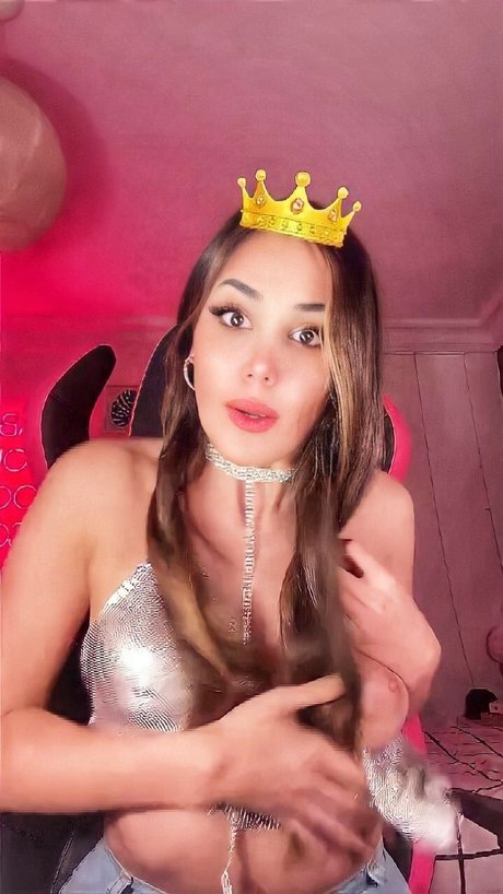 Kardelen Toprak