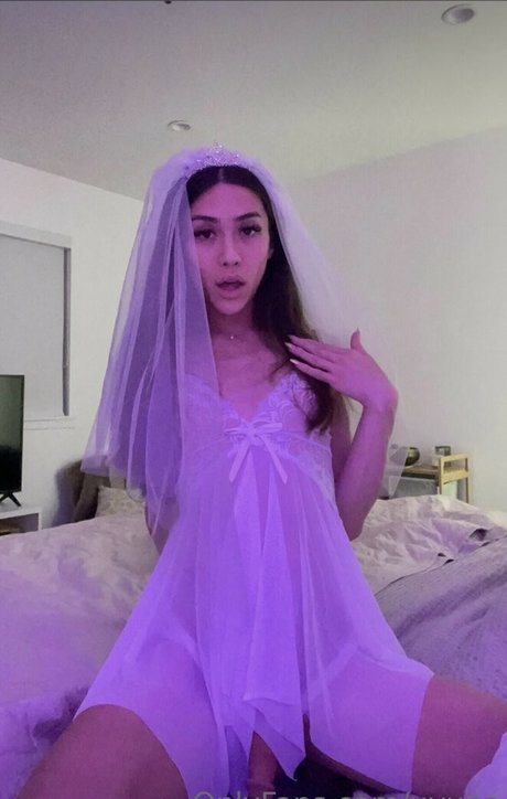 Foto di nudo di fuga di OnlyFans di Uyuna