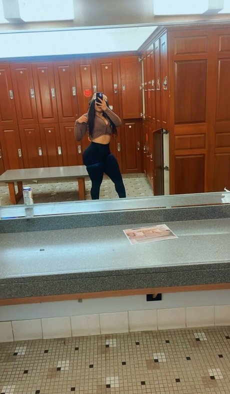 Nagie wyciekłe zdjęcie OnlyFans od Safiyaswrld