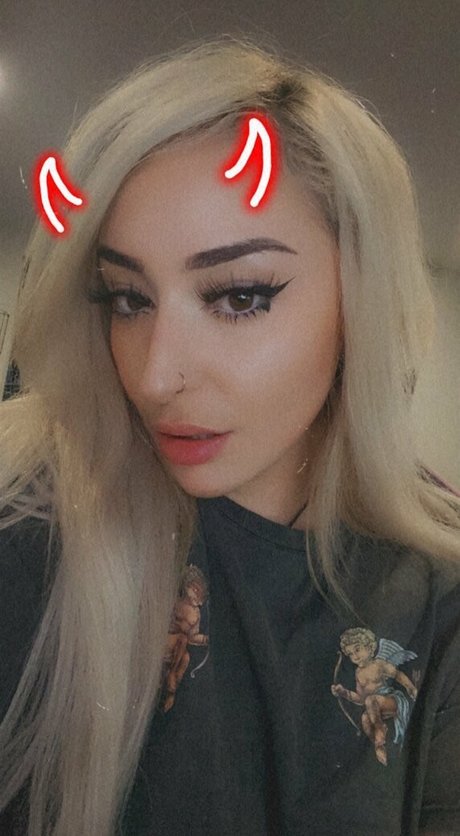 Photo nue de fuite OnlyFans de Sawina