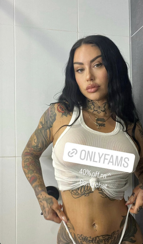 Nagie wyciekłe zdjęcie OnlyFans od Jessica Brody