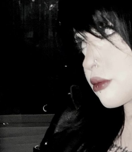 Nacktes geleaktes OnlyFans-Foto von Ghostbabss