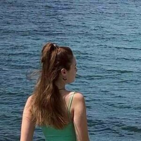 Обнаженная фотография утечки OnlyFans от Liliflower2002