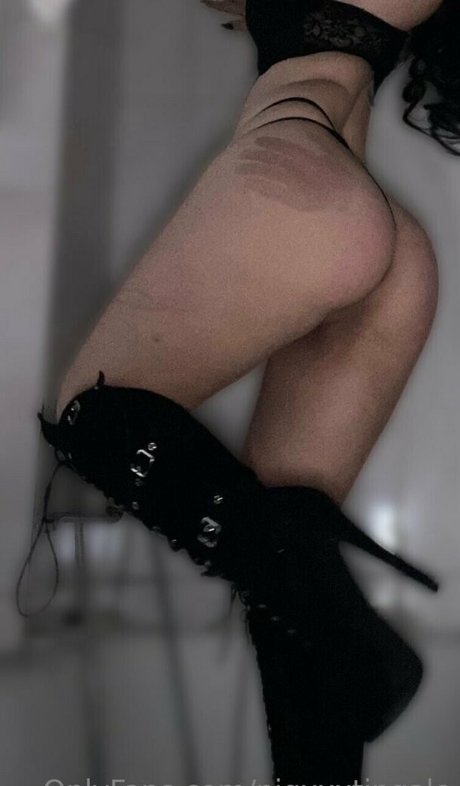 Naken läckt OnlyFans-bild av Nigxxxtingale