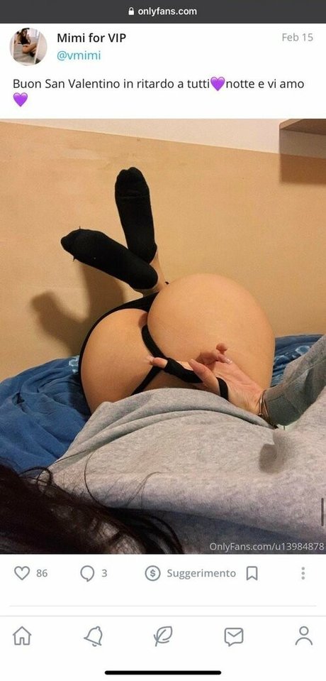 Naakte gelekte OnlyFans-foto van Martina Vismara