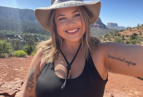 Alaston vuotanut OnlyFans-kuva Onlyalbrooke