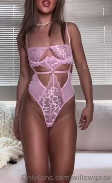 Обнаженная фотография утечки OnlyFans от Willow Gait