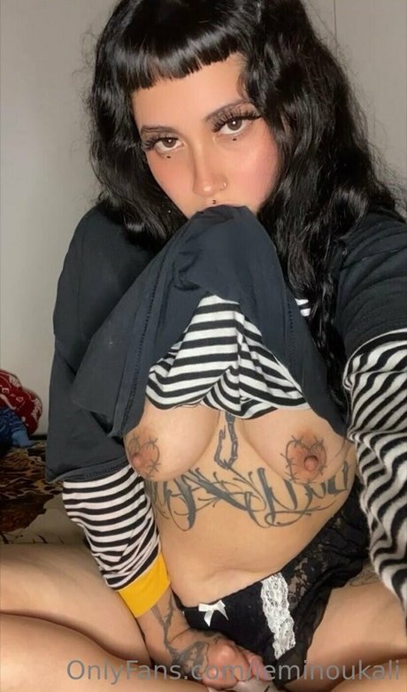 Alaston vuotanut OnlyFans-kuva Leminoukali