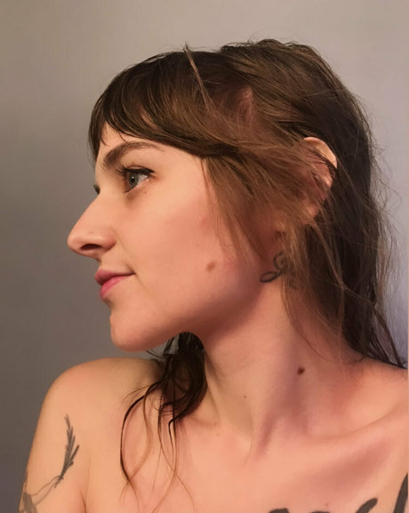 Naakte gelekte OnlyFans-foto van Parisbush