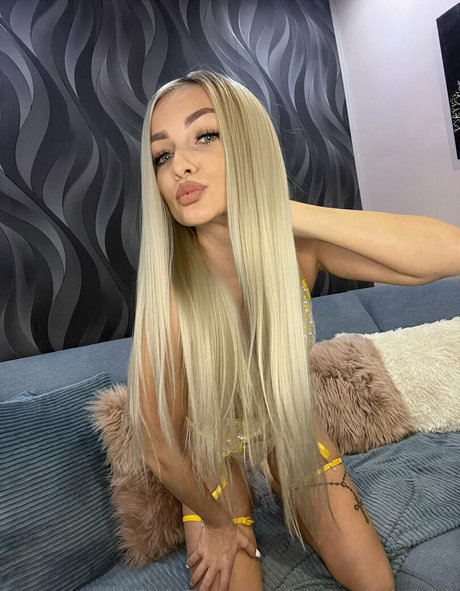 Photo nue de fuite OnlyFans de Hotblondesarah