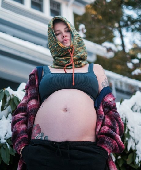 Ireland Baldwin