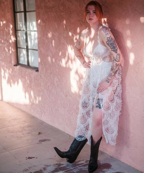 Ireland Baldwin