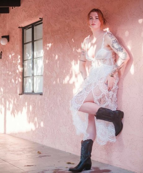 Ireland Baldwin