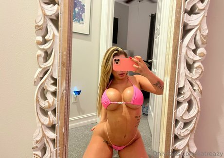 Naken läckt OnlyFans-bild av Katrinavanessa