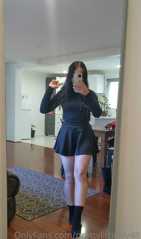 Nahá fotka uniklých OnlyFans od Prettylittlelily48