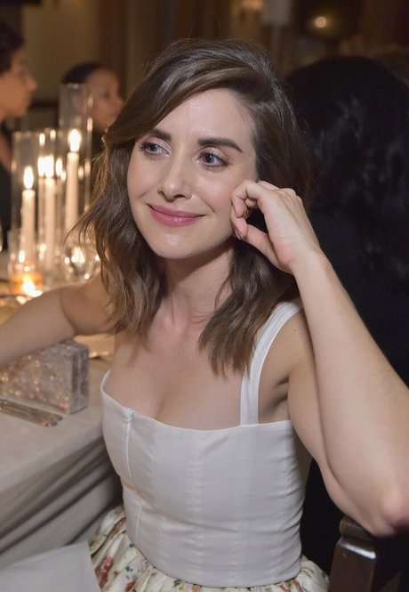 Alison Brie
