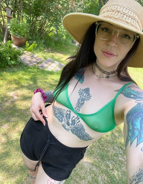 Sixxela