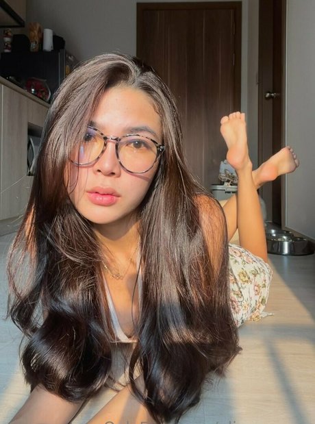 Nahá fotka uniklých OnlyFans od Alissaqueen