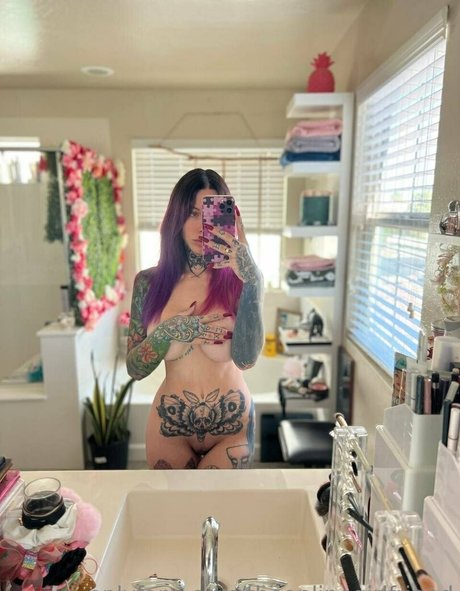 Theonlinegirlfriend