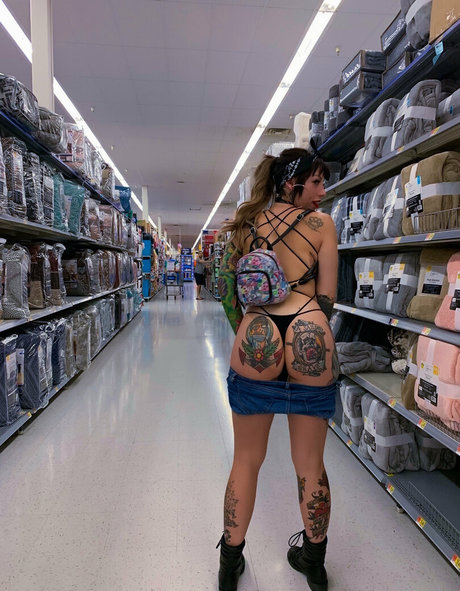 Theonlinegirlfriend