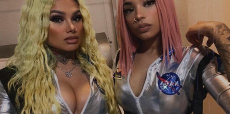 Naken läckt OnlyFans-bild av Snow Tha Product