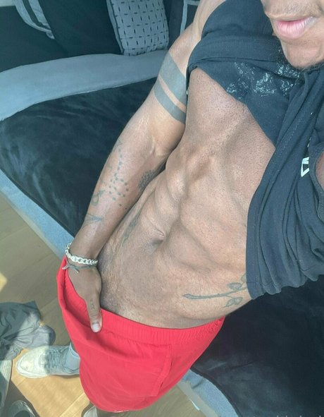 Nøgent lækket OnlyFans-billede af Prettyskinboi