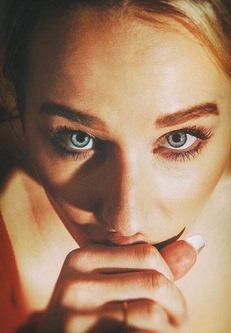 Ashley Ashton