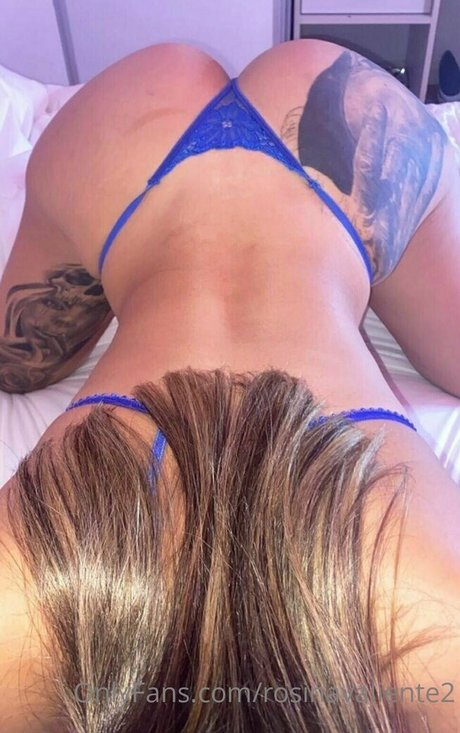 Обнаженная фотография утечки OnlyFans от Rosina Valentine