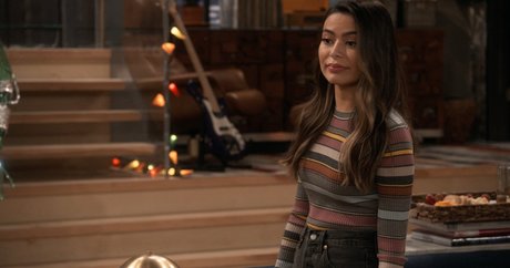 Miranda Cosgrove