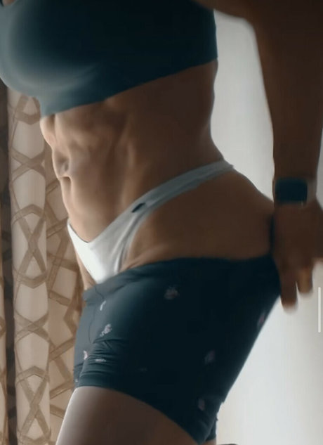 Foto di nudo di fuga di OnlyFans di Paige Hathaway