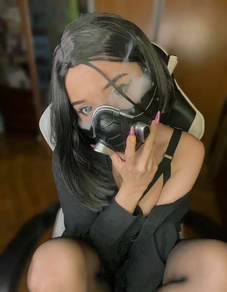 Naken läckt OnlyFans-bild av Loli Molly