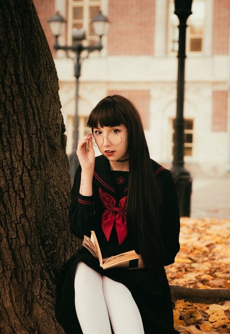 Loli Molly