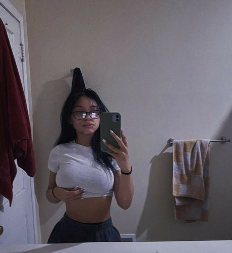 Naken läckt OnlyFans-bild av Mentallyilljimcow