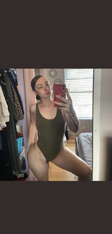 Naken läckt OnlyFans-bild av Theofficialtaytwerk