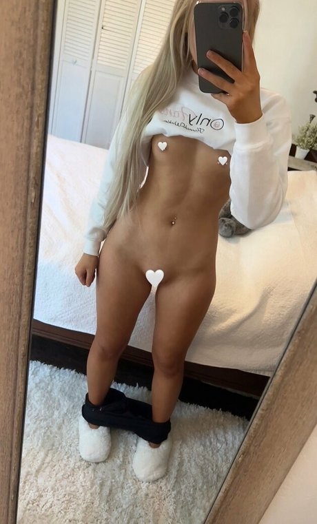Naken läckt OnlyFans-bild av Hannahwinkler