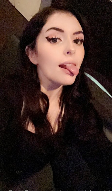 Foto nua vazada do OnlyFans de Yosadthiccgirl