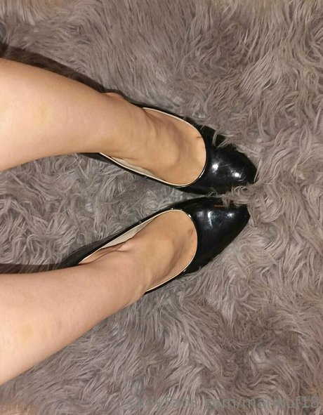 Alaston vuotanut OnlyFans-kuva Marikof18
