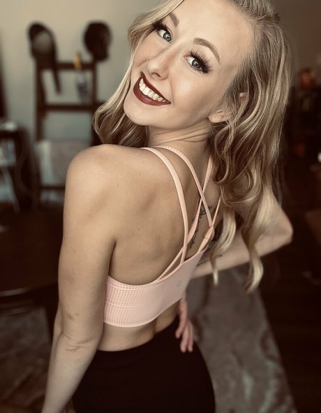 Nattiegirl96