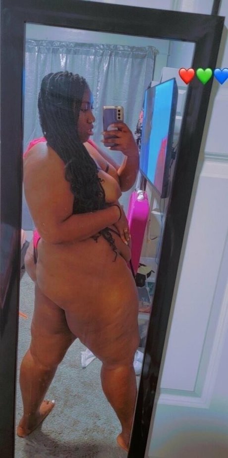 Nacktes geleaktes OnlyFans-Foto von Elitebbwplus