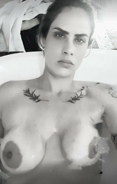 Foto nua vazada do OnlyFans de Aritana Maroni