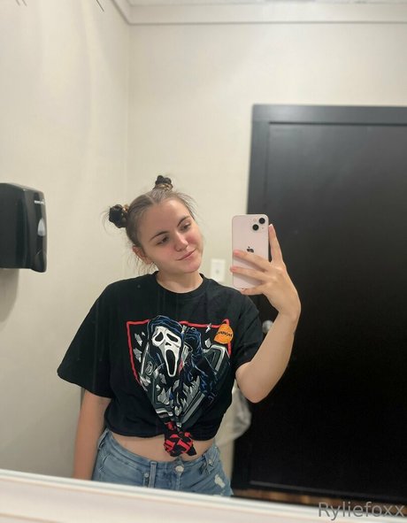 Ryliefoxxfree