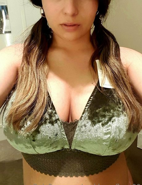 Photo nue de fuite OnlyFans de Goddessoflove00