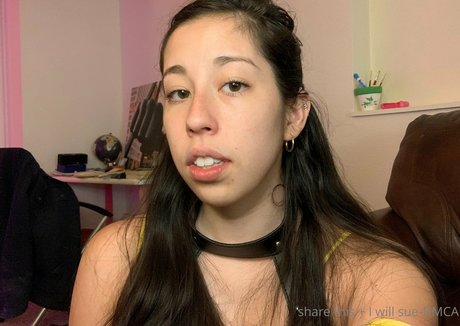 Freegoddessmia OnlyFans