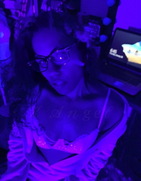 Kangelstardustxo