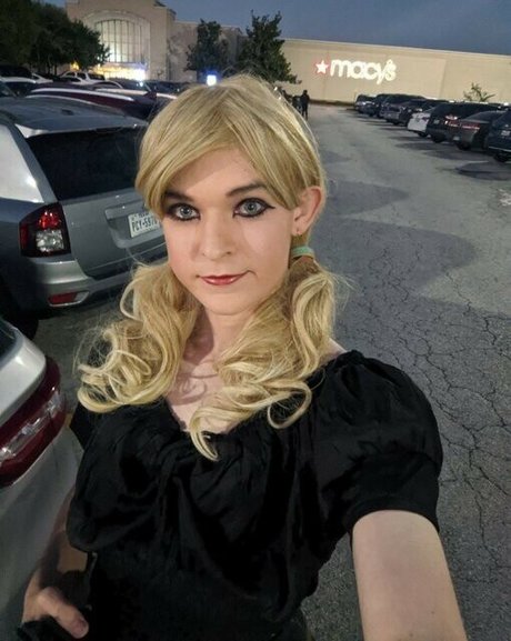 Wendy B