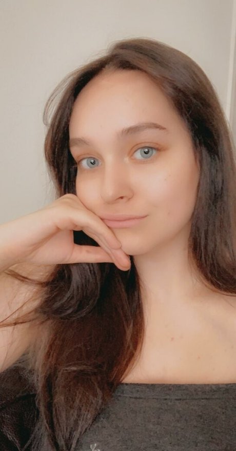 Luna Moon OnlyFans
