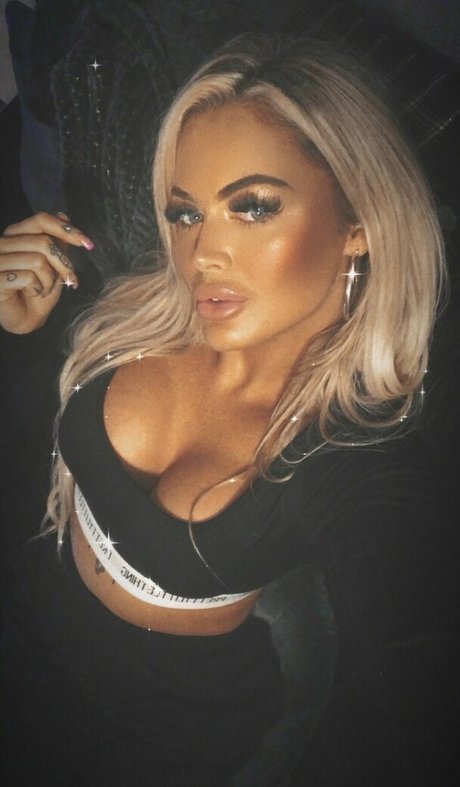 Yourfavgirlxox OnlyFans 유출 누드 사진